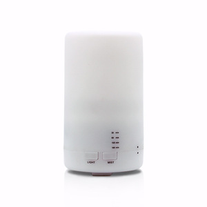 Diffuseur d'aromathérapie miniature 70ml USB portable pour voiture et maison, type brume, diffuseur d'huiles essentielles - Product Image 5