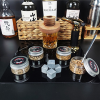 Meilleures ventes 2023 - Sets d'outils pour cocktails en bois durable MJ avec torche au butane et copeaux de bois - Taille personnalisable - Facile à nettoyer
