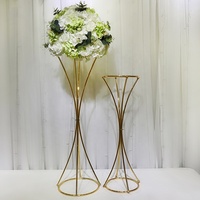 Support de fleurs de table de mariage en métal doré, centre de table de mariage, supports de scène de table hauts, vase à fleurs pour fête d'anniversaire