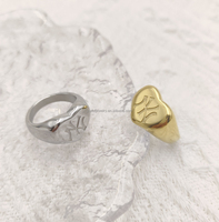 Neuestes Design Edelstahl Herzförmiger Siegelring Hochglanzpoliert in Gold- und Silberfarbe Personalisierter Ring