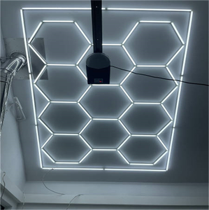 핫세일 2.43*4.84M 저렴한 육각형 LED 차고 조명, 자동차 정비소용 허니콤 LED 장식 작업등 - Product Image 5