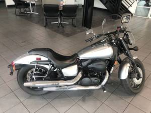 Moto sportive d'occasion Shadow VT750 C2B, modèle 67566450, origine Royaume-Uni, prix de gros - Product Image 3