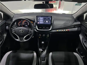 Oferta Especial: <span class=keywords><strong>Toyota</strong></span> <span class=keywords><strong>Yaris</strong></span> L Zhixuan X 1.5L <span class=keywords><strong>CVT</strong></span> Leading PLUS <span class=keywords><strong>2022</strong></span>, Matriculado Mayo <span class=keywords><strong>2022</strong></span>, 45,000 KM, Hatchback de 5 Puertas y 5 Asientos - Product Image 6