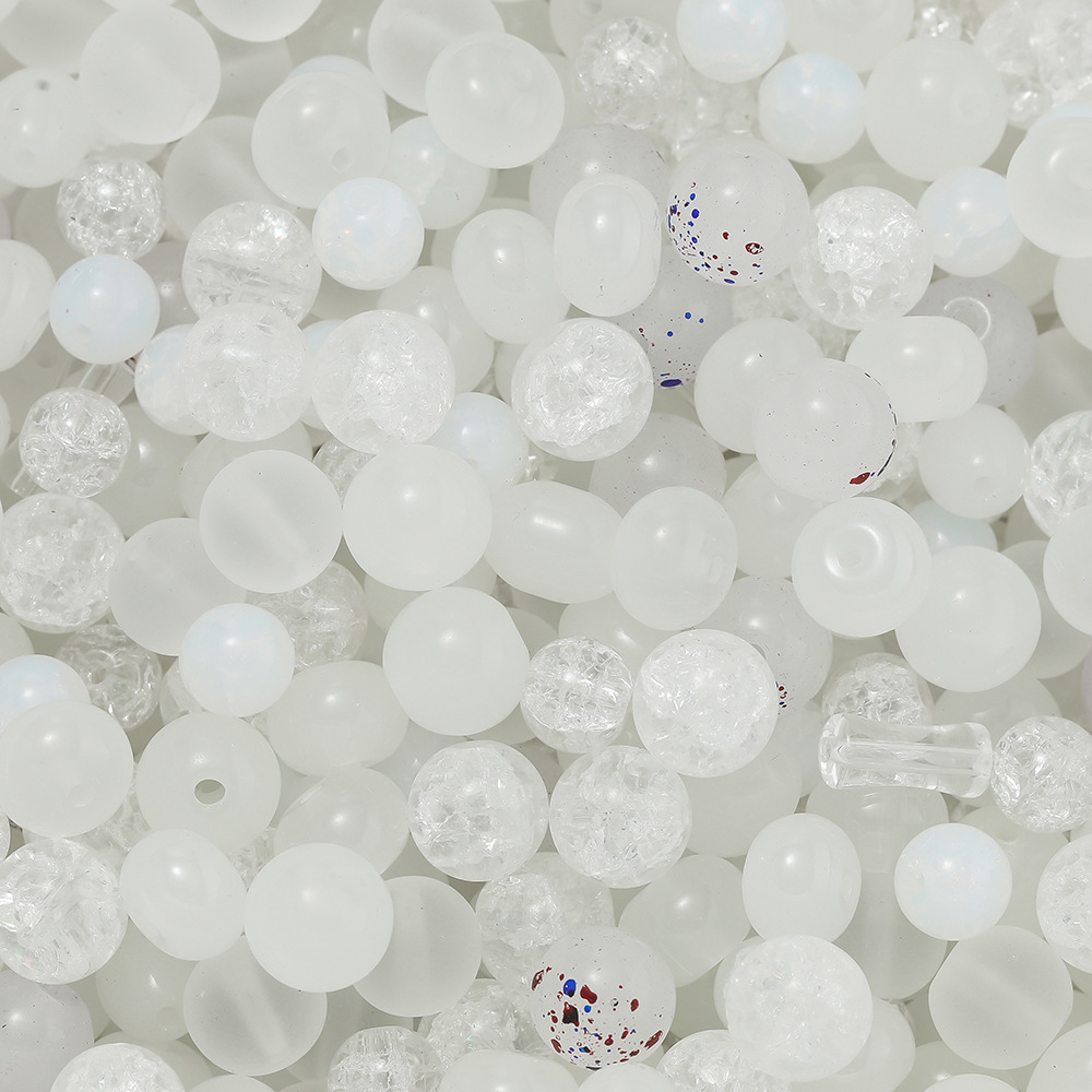 Perles de verre éclatantes blanches