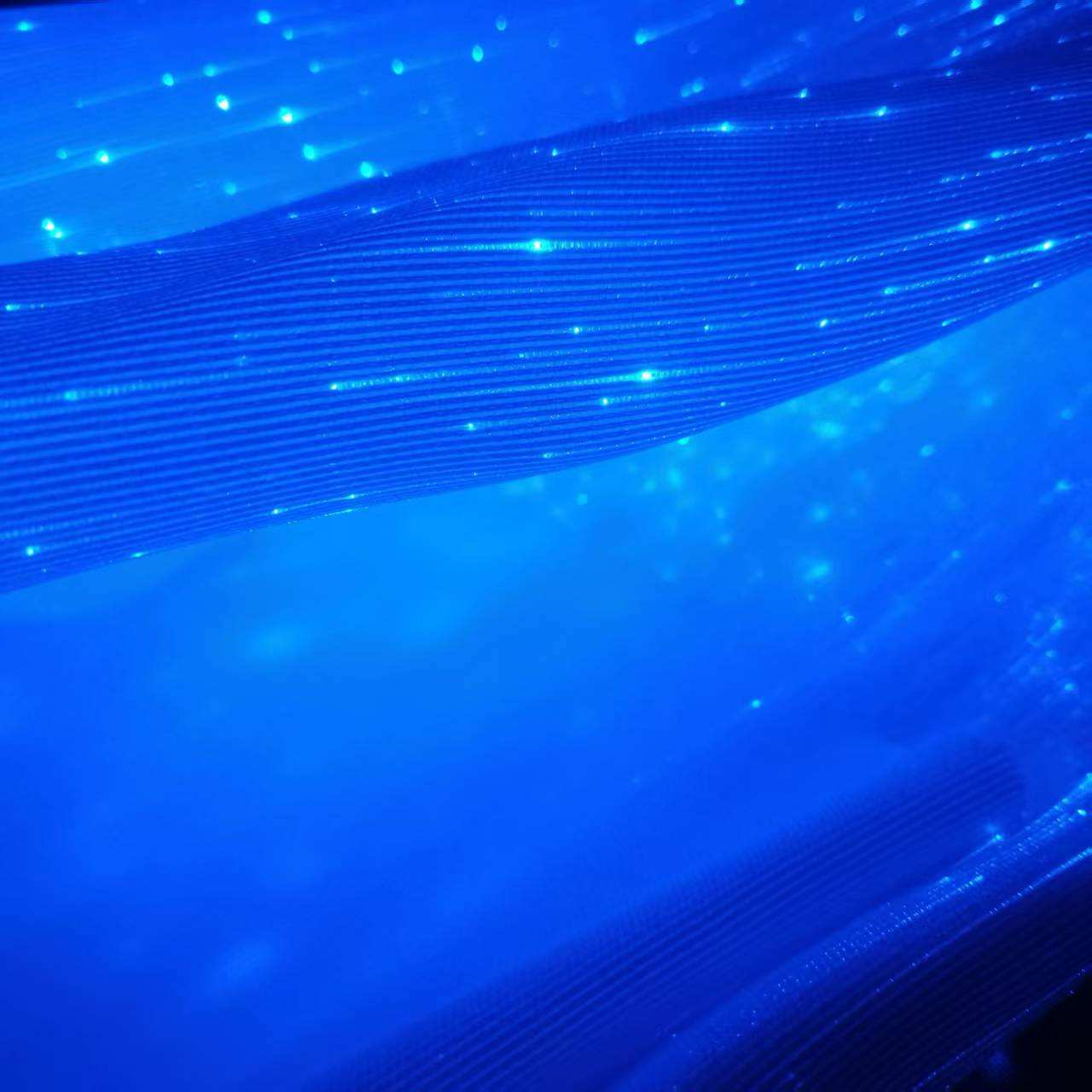 Paisagem Noturna Surreal Com Um Rapaz a Baloiçar Num Baloiço Pendurado Na  Lua Cheia. Linda Noite Estrelada Com Cometas a Cair. Fan Imagem de Stock -  Imagem de romance, sonho: 220336975, image size:1280x1280