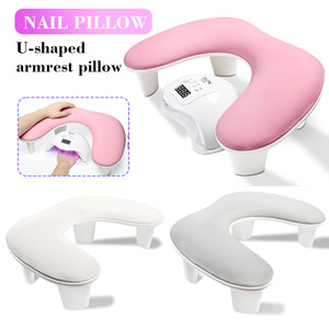 Coussin repose-bras en cuir PU durable en forme de U, support doux pour les mains en forme de papillon pour table de manucure, coussin pour ongles - Product Image 1