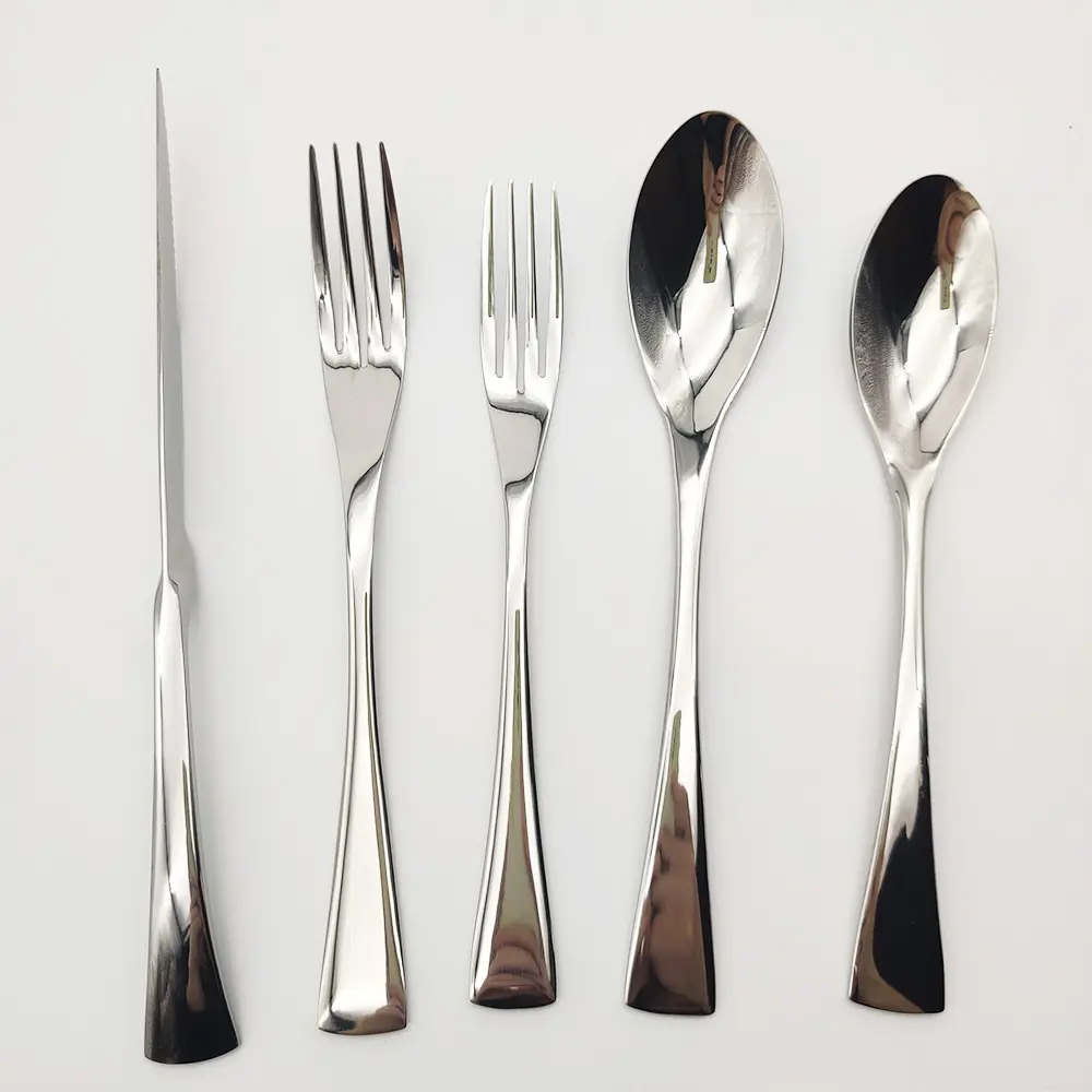 Miễn phí kết hợp dao muỗng nĩa thép không gỉ Bộ đồ ăn dao kéo thiết lập Flatware Bộ đồ ăn cho nhà hàng tiệc cưới