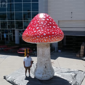 Modèle publicitaire géant gonflable de 4 m avec logo personnalisé, motif champignon souriant de dessin animé et maison féerique, pour parcs d'attractions, spectacles, scènes, événements et fêtes pour enfants - Product Image 3