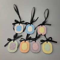 Diffuseur en plâtre en gros, ornement suspendu, désodorisant pour voiture, maison, armoire, pierre aromatique parfumée, décoration intérieure, cadeau