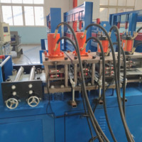 Machine de formage automatique de cadres de portes, ligne de production de cadres de portes en acier, machine de poinçonnage, de découpe et d'embossage pour la fabrication de cadres de portes