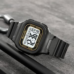 SKMEI 2343 Orologio da Polso Digitale Sportivo Quadrato con Doppio Fuso Orario, Cronografo 5ATM Impermeabile - Product Image 1