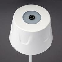 Lampe de table à LED d'extérieur moderne portable pour lire la veilleuse rechargeable avec chevet à piles sans fil