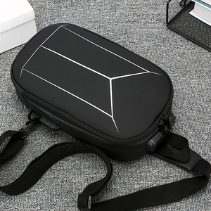 Bolsa Transversal à Prova d'Água com Fechadura por Senha Multifuncional de Moda Atacado Tamanho Grande Bolsa de Peito Masculina Antifurto com Porta USB - Product Image 5