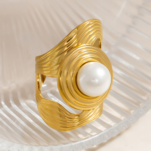 Bague en acier inoxydable avec incrustation de perles en or 18 carats, bague pour l'index, bijoux unisexes pour les fêtes - Product Image 4