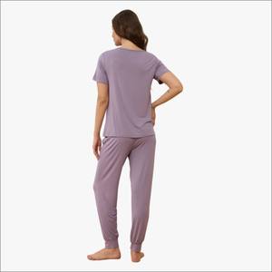 Ensemble de pyjamas de nuit à marque privée pour femmes, pyjamas en gros pour femmes, ensemble de pyjamas, usine de vêtements du Vietnam, vêtements de nuit de qualité supérieure - Product Image 4