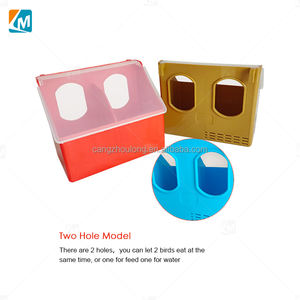 Comedero y Bebedero de Plástico para Palomas YYB LMB07 con 2 Orificios, Suministros para Cría de Palomas, Dispensador de Alimento y Semillas para Jaula - Product Image 4