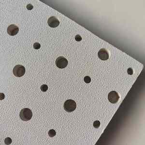 Plaques <span class=keywords><strong>de</strong></span> plafond en plâtre perforées <span class=keywords><strong>de</strong></span> 12 mm et 15 mm, panneaux acoustiques, isolation phonique, matériaux <span class=keywords><strong>de</strong></span> construction - Product Image 2