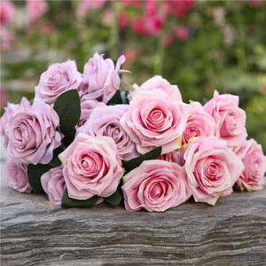 Ramo de Flores Artificiales de Rosas Francesas de 10 Cabezas, Directo de Fábrica, para Decoración de Bodas - Product Image 1