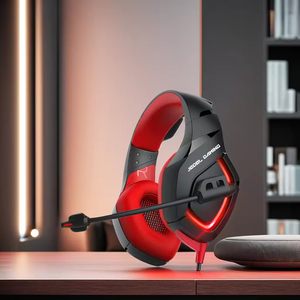 Casque de <span class=keywords><strong>studio</strong></span> professionnel filaire OEM personnalisé sans suppression de bruit, casque de sport filaire supra-auriculaire et circum-auriculaire pour le gaming avec microphone - Product Image 3