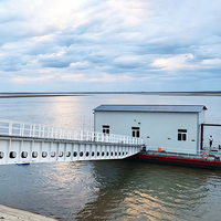 Estación de Bombeo Flotante Impulsada por Diésel para Proyectos de Dragado