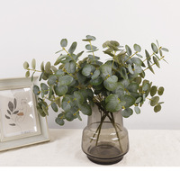 Bouquet de fleurs artificielles réalistes en plastique, accessoires pour centres de table de mariage et de Noël, feuilles de sauge et d'eucalyptus, tige verte