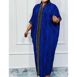 Robe longue kaftan à capuche imprimé africain pour femme - Robe grande taille à manches chauve-souris et bordure de sequins, tendance - Product Image 3