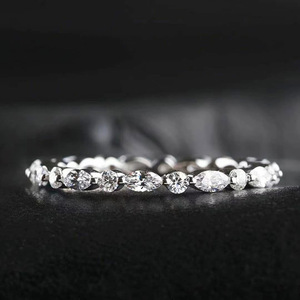 Anello con Design a Linee a Forma di Marquise, Stile Minimalista per Donne - Product Image 6