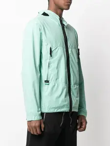 OEM New Fashion Men's Hooded Outdoor 100% Polyamide Windbreaker Jacket Custom Logo