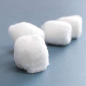 كرات قطنية طبية ماصة معقمة وغير معقمة للاستخدام المنزلي - Product Image 1