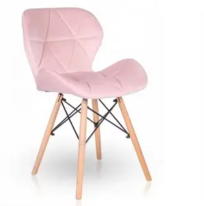 2024 थोक सस्ते डाइनिंग रूम कुर्सी लकड़ी के पैरों के साथ उच्च गुणवत्ता वाले फर्नीचर चमड़े से ढकी प्लास्टिक डाइनिंग कुर्सियाँ