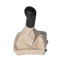 Palanca de cambio de marchas de 5 velocidades con tapa negra, cubierta de cuero antipolvo Beige, perilla de cambio de marchas de coche para VW Polo 9N2/9N3