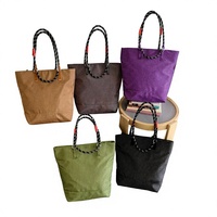 Sac fourre-tout décontracté en nylon grande capacité pour femme, léger, avec fermeture éclair, sac à bandoulière polyvalent pour usage quotidien, mode urbaine Printemps 2026