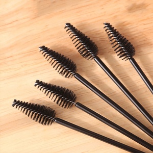 Brosse à cils et Mascara jetable, accessoire de maquillage à usage unique en Nylon, en forme de <span class=keywords><strong>goutte</strong></span> <span class=keywords><strong>d</strong></span>'<span class=keywords><strong>eau</strong></span>, vente en gros, pièces - Product Image 1