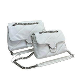 White Quilted Chain Shoulder Bag With Gold Hardware Fashion Crossbody Bag For Everyday Use All Seasons Spring 2026 - Product Image 5