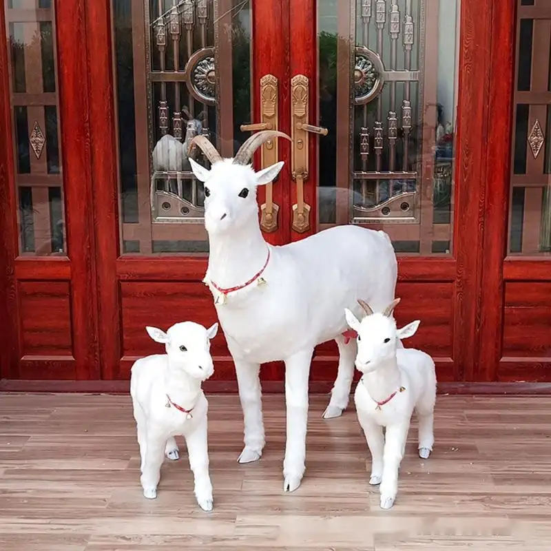 Simulazione del campione modello di capra pelliccia artigianato animale peluche imitazione pelliccia giocattolo latte in polvere negozio decorazione capra