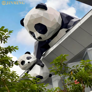 庭の景観のための屋外の幾何学的なパンダ彫刻グラスファイバー彫刻ガラスの幾何学的な動物の彫刻 - Product Image 1