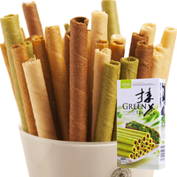Vente en gros de gâteaux roulés croustillants aux saveurs exotiques chocolat et fromage, 60g par boîte, biscuits sucrés