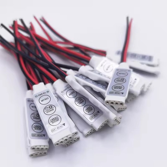 DC 5V-12V-24V 12A 3Keys Mini LED RGB Controller Dimmer Driver for RGB 5050/3528/2835/5730/5630/3014 SMD LED Strip Lights