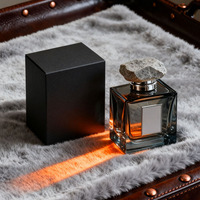 Bouteille de parfum en verre transparent de 50ml 100ml avec boîte OEM de forme unique rechargeable vide de luxe à sertir rectangle carré cube