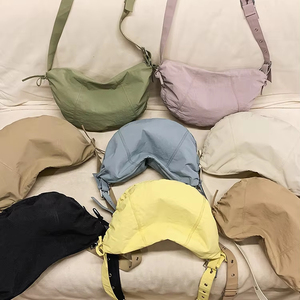 Nouveau <span class=keywords><strong>Sac</strong></span> à bandoulière unisexe <span class=keywords><strong>XL</strong></span> en nylon, style croissant, <span class=keywords><strong>banane</strong></span> ou lune, <span class=keywords><strong>sac</strong></span> à dos de jour, <span class=keywords><strong>sac</strong></span> messager, <span class=keywords><strong>sac</strong></span> à bandoulière croisé, portable et tendance - Product Image 3