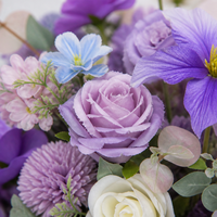 Décor de scène de style européen de luxe en tissu de soie haute densité personnalisé, chemin de fleurs artificielles