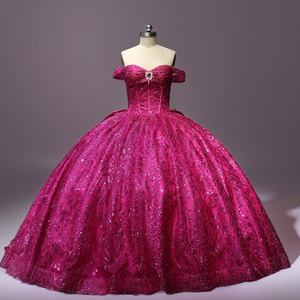 Abiti da principessa Quinceanera <span class=keywords><strong>fucsia</strong></span> abito da ballo scintillante con spalle scoperte abito con fiocco di diamanti con paillettes Wc011 - Product Image 6