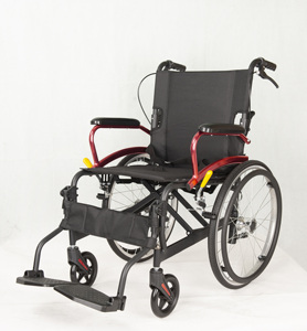 <span class=keywords><strong>Fauteuil</strong></span> <span class=keywords><strong>roulant</strong></span> pliable portable <span class=keywords><strong>haut</strong></span> <span class=keywords><strong>de</strong></span> <span class=keywords><strong>gamme</strong></span> en aluminium SUNCARE pour handicapés - Product Image 1
