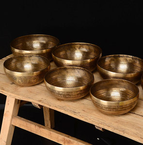 Tazón de sonido de <span class=keywords><strong>Buda</strong></span> tibetano hecho a mano, para Yoga, meditación, canto, campana de latón, artesanía, terapia, cuenco para cantar tibetano - Product Image 4
