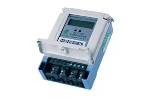 Misuratore di consumo di energia monofase con Display digitale LCD elettrico a parete misuratore di energia wattmetro wattmetro kWh