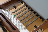 Appareil de Pilates Reformer en chêne rouge, portable, avec ressorts en fil de piano allemand, 6 ressorts, barre réglable à 7 vitesses et poulie inférieure