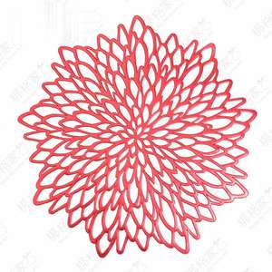 Mantel Individual Decorativo para Mesa de Cocina LJJZH395, Mantel Individual de PVC Dorado Hueco con Forma de Flor para Decoración - Product Image 4