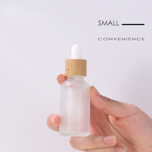 Flacon compte-gouttes en verre transparent givré 10ml 30ml 60ml 100ml avec bouchon en bambou pour huiles essentielles, gouttes pour les yeux, sérum de soin de la peau, écologique - Product Image 4