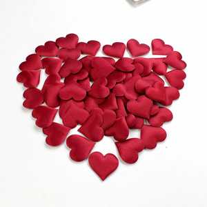 Flores Decoradas con Confeti Multicolor en Forma de Corazón, Pétalos Dispersos para Decoración de Bodas y San Valentín - Product Image 1