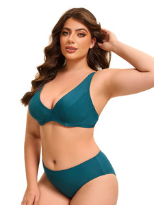 Nouveau maillot de bain dos nu sportif une pièce pour femme de style européen américain 2025 avec jambes larges grandes tailles motifs solides et imprimés - Product Image 3